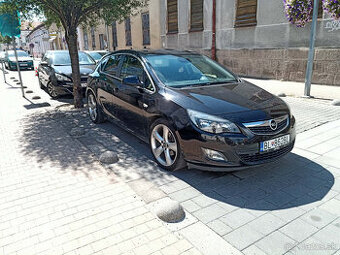 OPEL ASTRA J