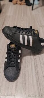Adidas superstar 44 2/3