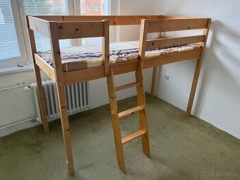 Predám poschodovú posteľ s matracom