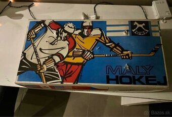 Igra malý stolný hokej