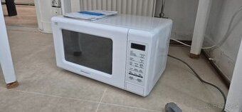 Mikrovlná rúra biela