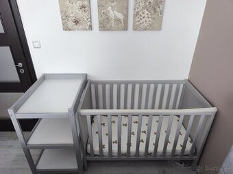 Postieľka Sundvik IKEA a prebaľovací pult Klups