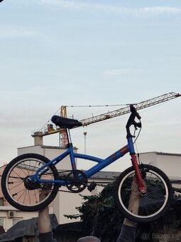 nerozbitný detský bicykel