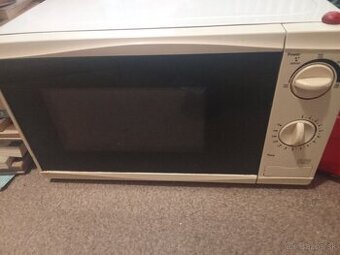 Mikrovlnka