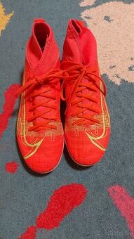 Kopačky Nike MERCURIAL SUPERFLY 8