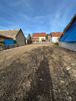 Stavebný pozemok v obci Vidiná - 1