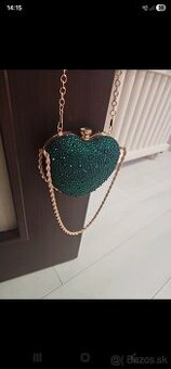 Kabelka s kamienkami