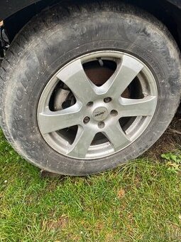 Touareg 7L 5x130 r17 pirelli scorpion zimná sada