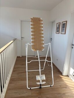 MEDICÍNSKE AUTOTRAKČNÉ LEHÁTKO "MEDICAL"