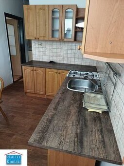 Na prenájom 2-izbový byt v Nových Zámkoch