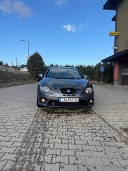 SEAT Leon 1.8 TSI 118 kW – 2012