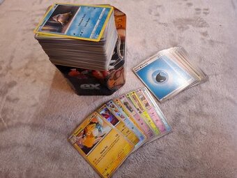 Pokémon set kariet+ plechovica