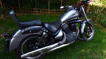 PREDAM CHOPPER SUZUKI INTRUDER