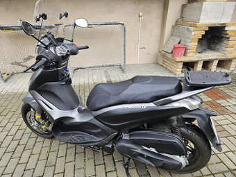 Piaggio Beverly 350 Sport Touring, 22kW, r.v. 2017