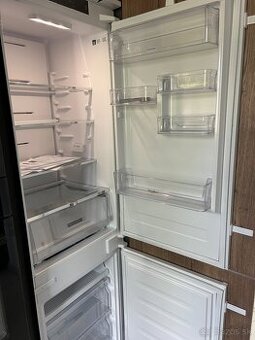 Vstavaná chladnička Whirlpool WHC18 T573