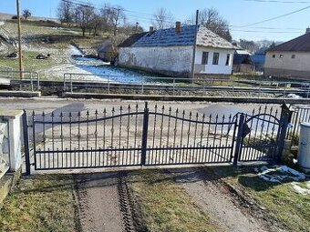 Brána na predaj