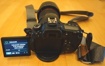 Zrkadlovka CANON EOS 60D s množstvom príslušenstva