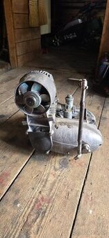 Motor cz175 skuter