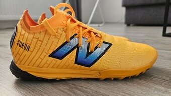 New Balance Furon PRO turfy