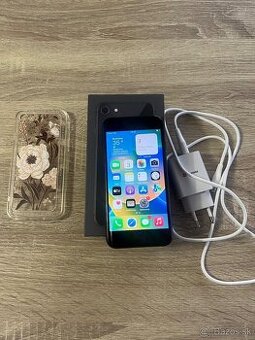 Apple iPhone 8 / 64GB Black / TOP stav