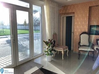 Na prenájom obchodné priestory - salón, Topoľčany