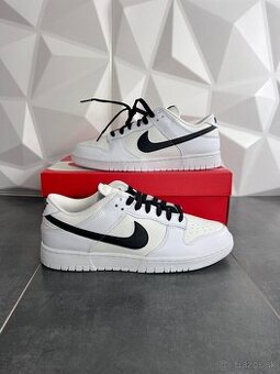Nike Dunk Low Reverse Panda