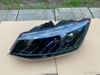 predné svetlo na Škoda Fabia 3