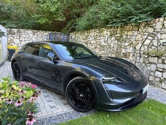 Porsche Taycan 4 Cross Turismo, Batery performance + - 1