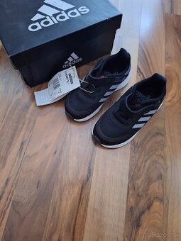 Adidas tenisky