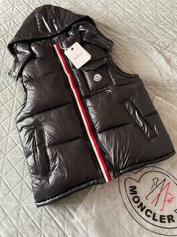 Moncler vesta