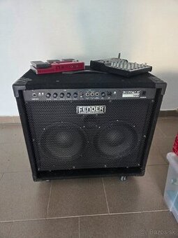 Zosilňovač Fender Rumble 100+ korg Ax5b a the t.mix802