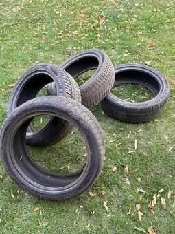Zimné pneumatiky 225/45 r19