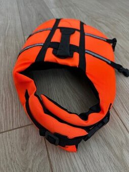 Plávacia vesta pre psa S