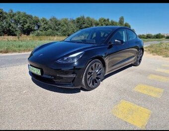 Tesla Model 3 Performance AWD