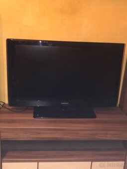 Predám televízor