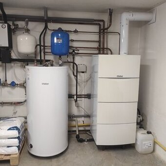 Predám kotol Vaillant + zásobník vody