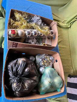 Vianočné ozdoby a osvetelenie