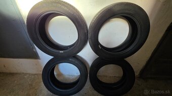 Letna sada Michelin primacy . 215/55 R17