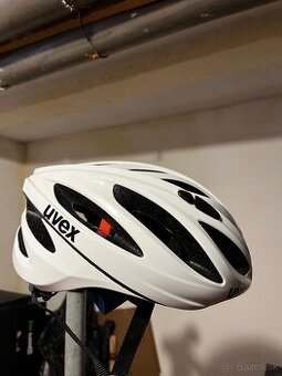 Cyklistická prilba Uvex Boss Race