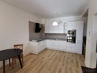 Prenájom 2kk bytu Nitra-centrum
