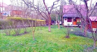 Murovaná chata s peknou záhradou - Košice - Čermeľ