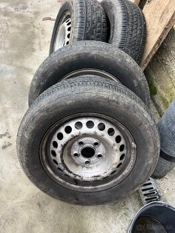 215/65 r16 V XL Barum letné pneu