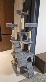 Škrabacia veža pre mačky