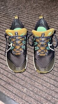 Nike REACT PEGASUS TRAIL 4