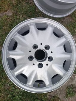 Predám originálne disky na Mercedes Benz W210