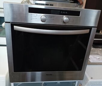 nerezova elektricka rura MIELE H4160B-KAT