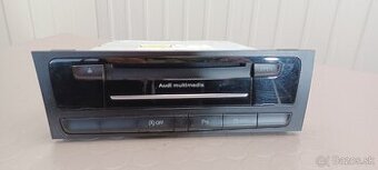 Hlavná jednotka Harman Multimedia SAT NAV pre Audi A4 B8