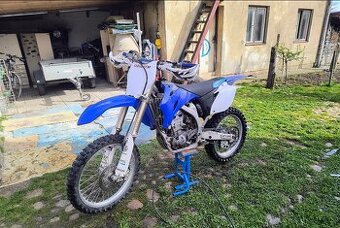 Yamaha YZF 450 2009 výmena