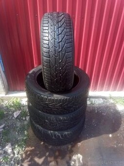 Predám 4ks zimné pneu.205/55R16 Sebring Dezén 5,1mm