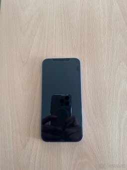 Predam krasny fialovy Apple  Iphone 12 64GB